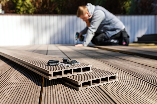 Le coût d’une terrasse en bois pour votre extérieur